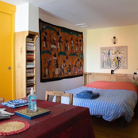 Studio Calme Et Chaleureux Apartman Brive-la-Gaillarde Kültér fotó