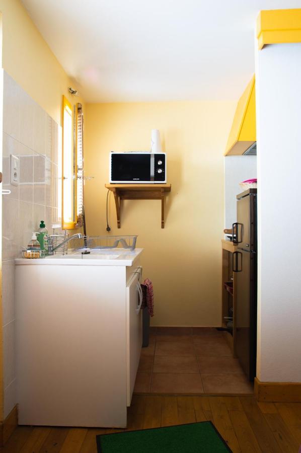 Studio Calme Et Chaleureux Apartman Brive-la-Gaillarde Kültér fotó